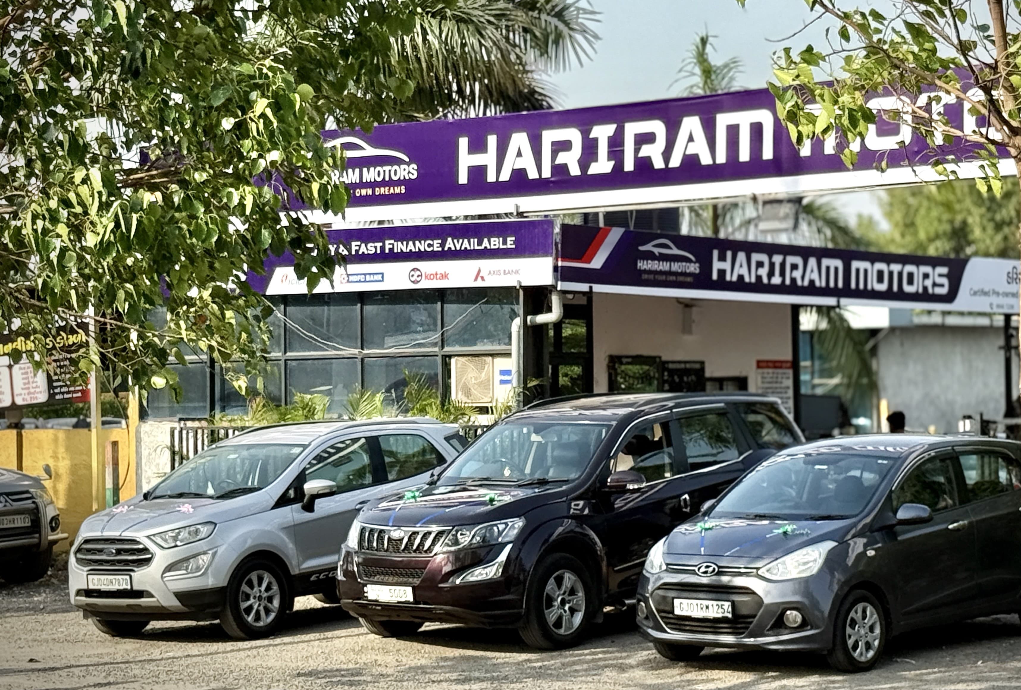 Hariram Motors Showroom — Premium used car dealership in Surat